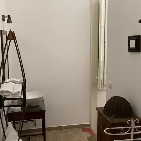 לינה וארוחת בוקר Casa Deva *